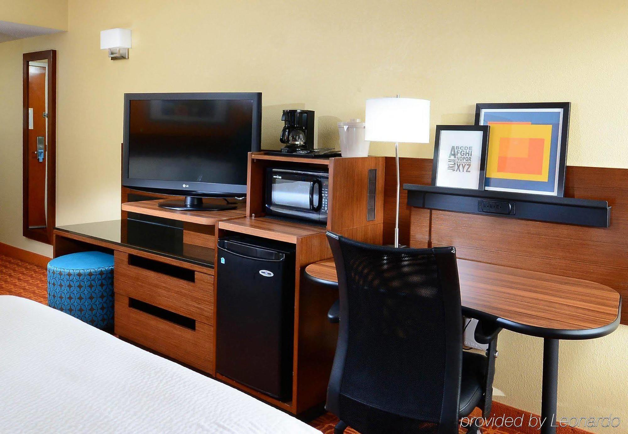 Fairfield Inn And Suites By Marriott Winston Salem/Hanes Exterior foto