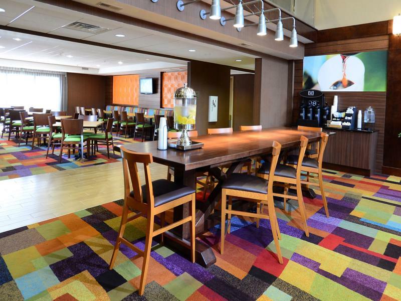 Fairfield Inn And Suites By Marriott Winston Salem/Hanes Exterior foto